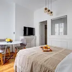 1Br Notre Dame & Seine - Latin Quarter Flat
