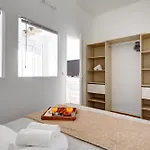 1Br Notre Dame & Seine - Latin Quarter Flat